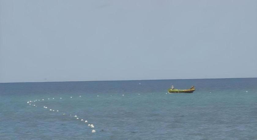 Silver Beach Hotel Trincomalee Exterior foto